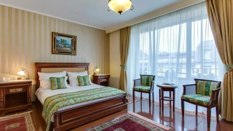 Fotos del hotel Vila Paris:  18