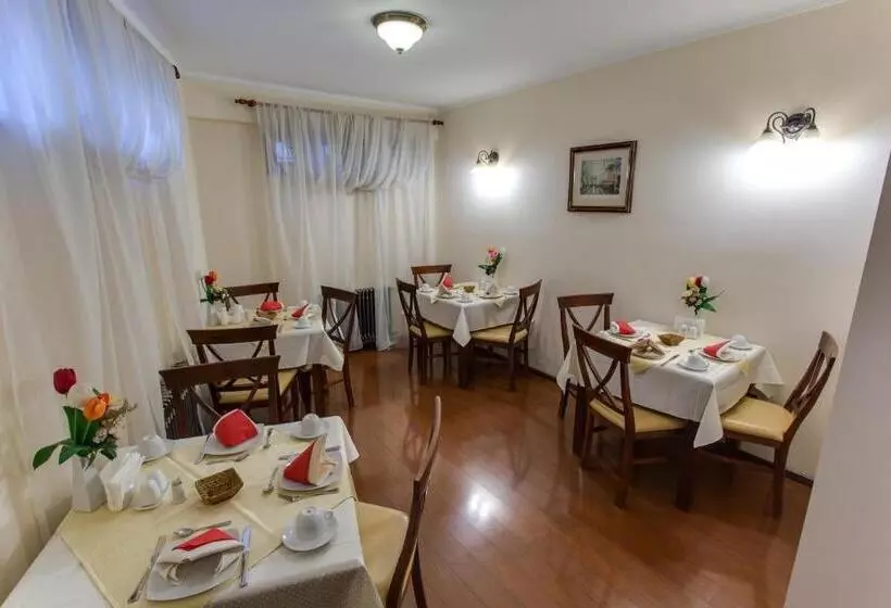 Fotos del hotel Vila Paris:  3