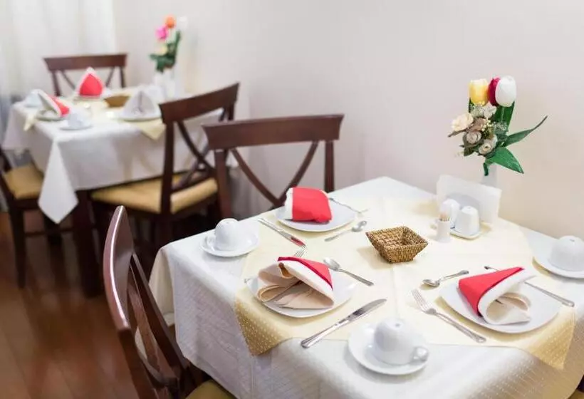 Fotos del hotel Vila Paris:  7