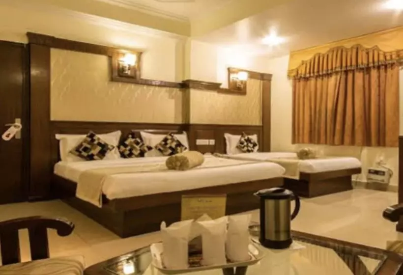 Fotos del hotel Aster Inn:  17