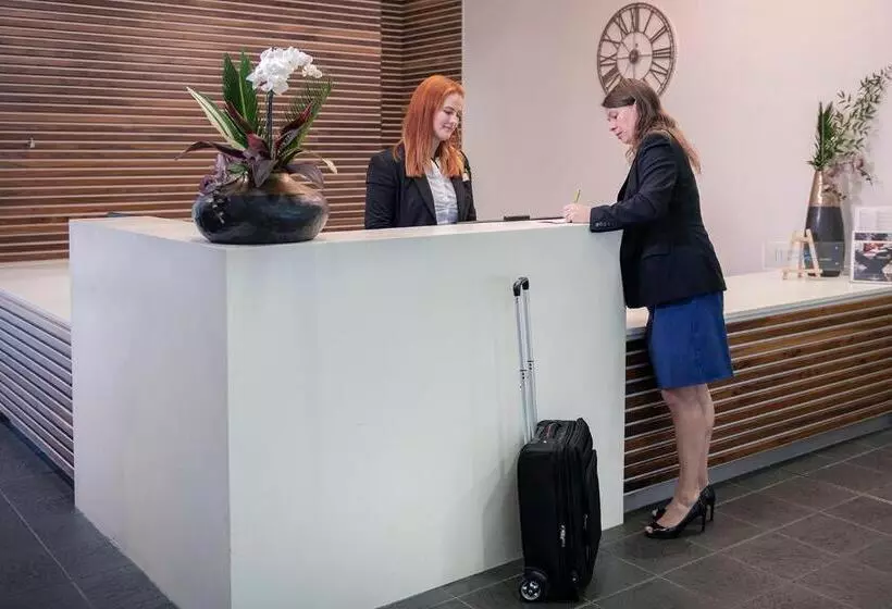 Fotos del hotel At Conference Aston:  4