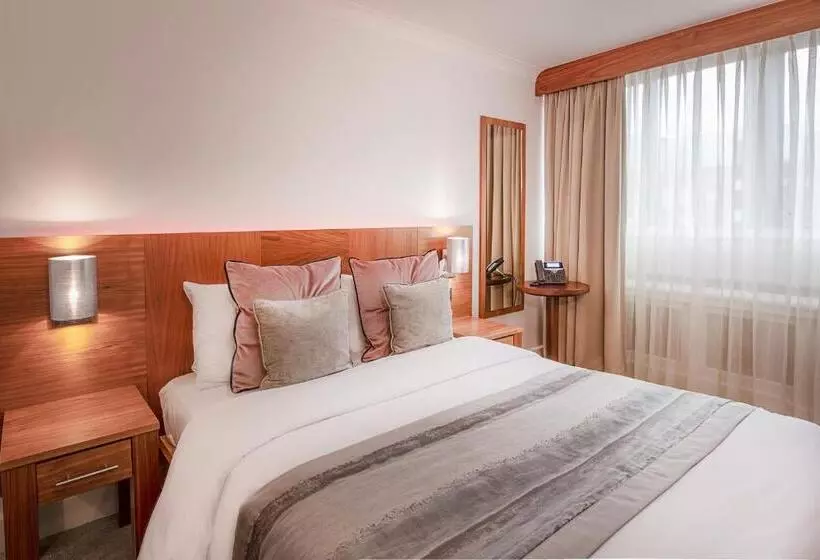 Fotos del hotel At Conference Aston:  12