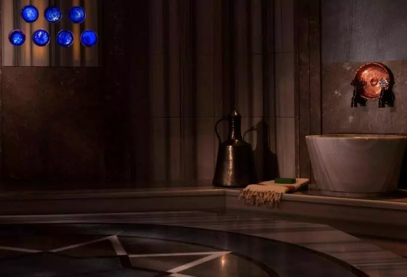 Fotos del hotel Four Seasons Hotel Istanbul At The Bosphorus:  11