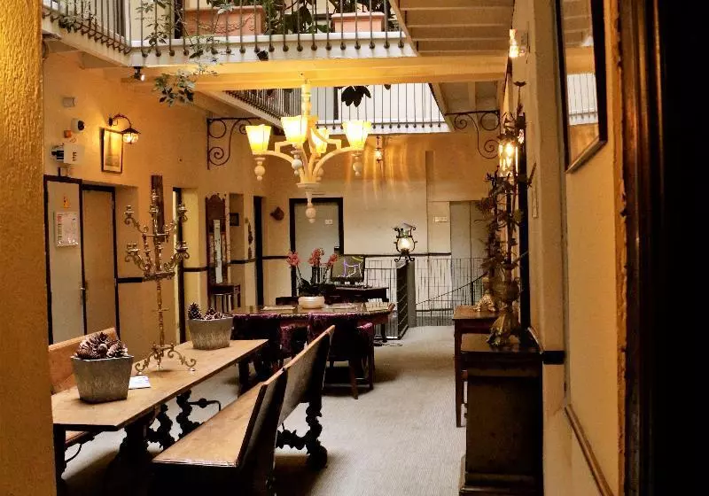 Fotos del hotel Grand Hôtel D Orléans:  16