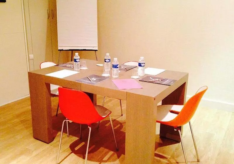 Fotos del hotel Grand Hôtel D Orléans:  13