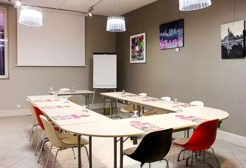 Fotos del hotel Grand Hôtel D Orléans:  6