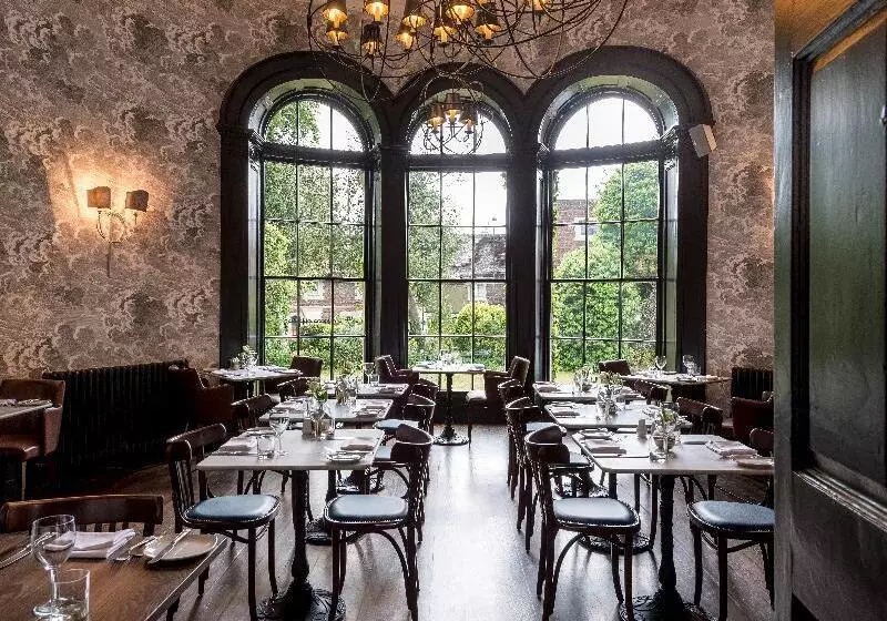 Fotos del hotel The Churchill Hotel:  13