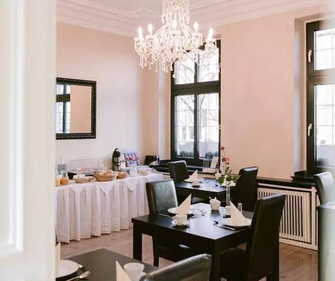 Fotos del hotel Boutique  Villa Oberkassel:  4