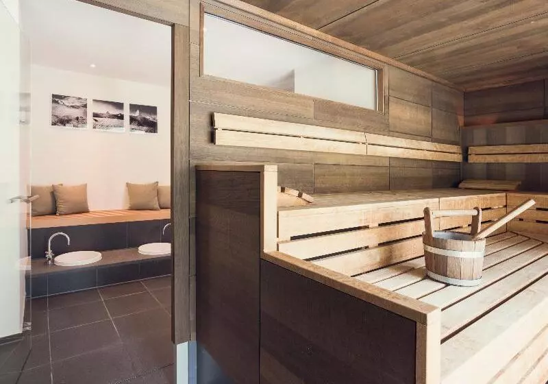 Cervo Mountain Resort