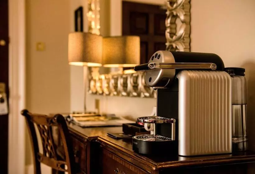 Fotos del hotel Cliff Townhouse:  10