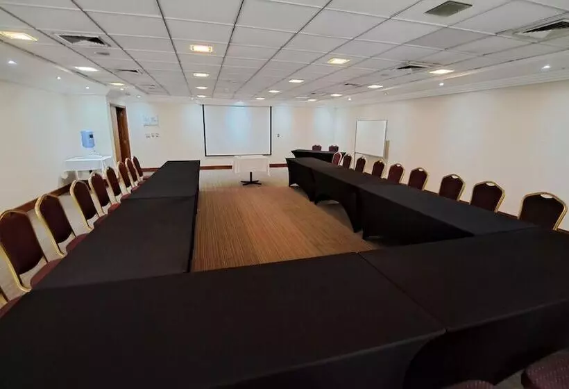 Fotos del hotel Diego De Almagro Valparaíso:  6