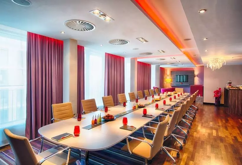 Fotos del hotel Leonardo Royal Hotel Munich:  5