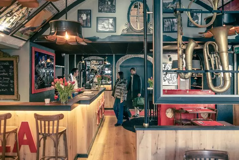 Fotos del hotel Tralala Hotel Montreux:  5