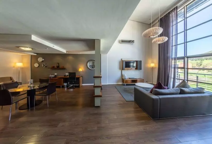 Fotos del hotel Doubletree By Hilton Cape Town Upper Eastside:  19