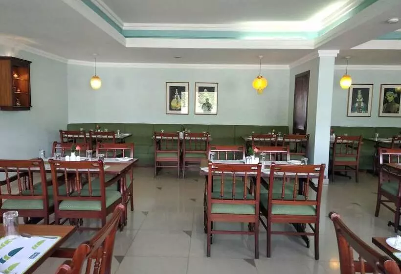 Fotos del hotel Issacs Residency:  19