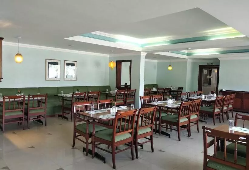 Fotos del hotel Issacs Residency:  21
