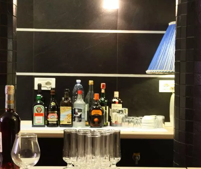 Fotos del hotel Appia 442:  3