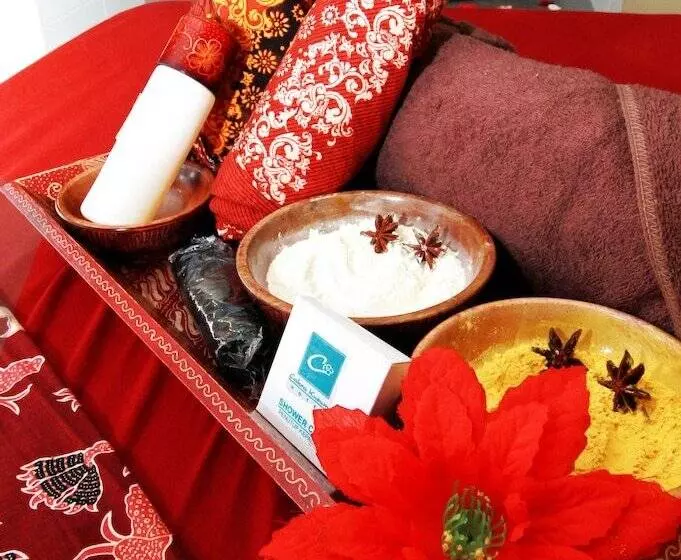 Fotos del hotel Cakra Kusuma Hotel:  3