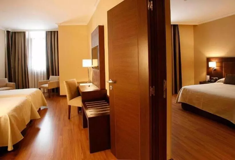 Fotos del hotel Villa De Aranda:  6