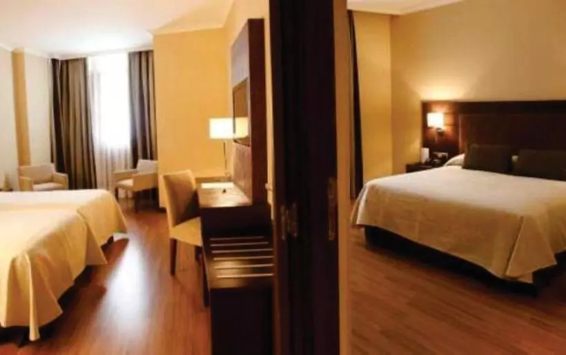 Fotos del hotel Villa De Aranda:  22