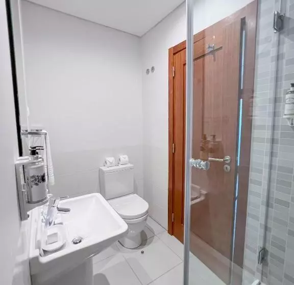 Fotos del hotel Villa Doris Suites:  13