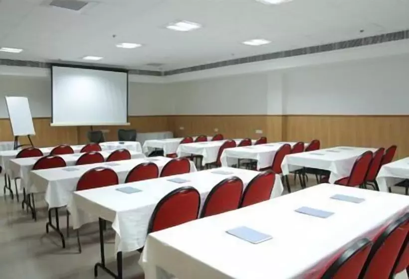 Fotos del hotel Chirag Residency:  4