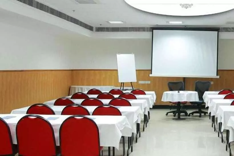 Fotos del hotel Chirag Residency:  10