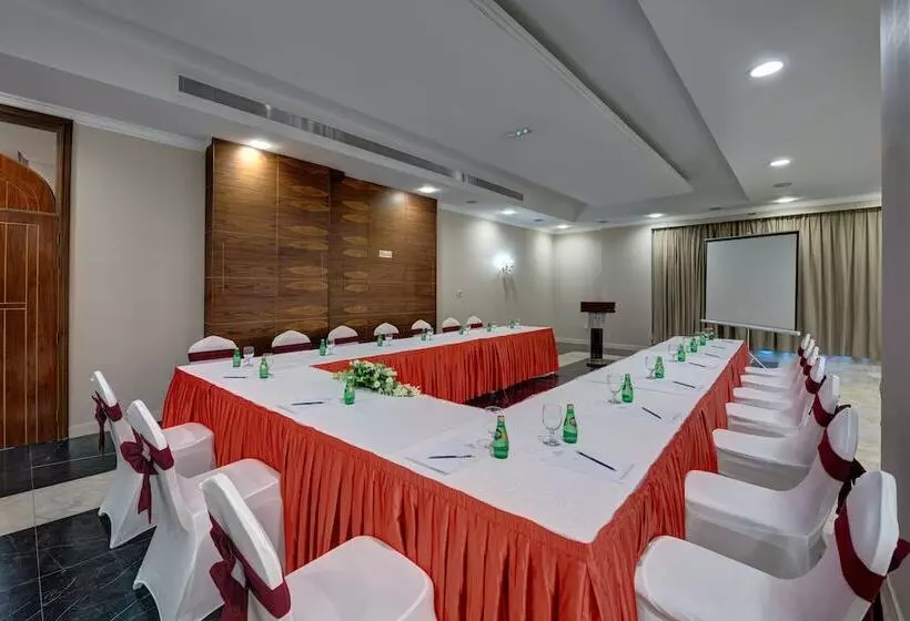 Fotos del hotel Cassells Al Barsha  By Igh:  6