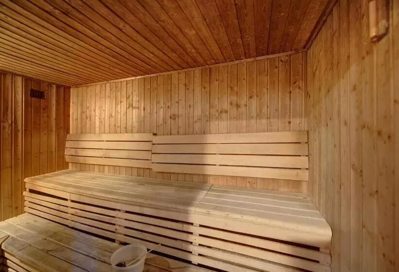 Fotos del hotel Cassells Al Barsha  By Igh:  4