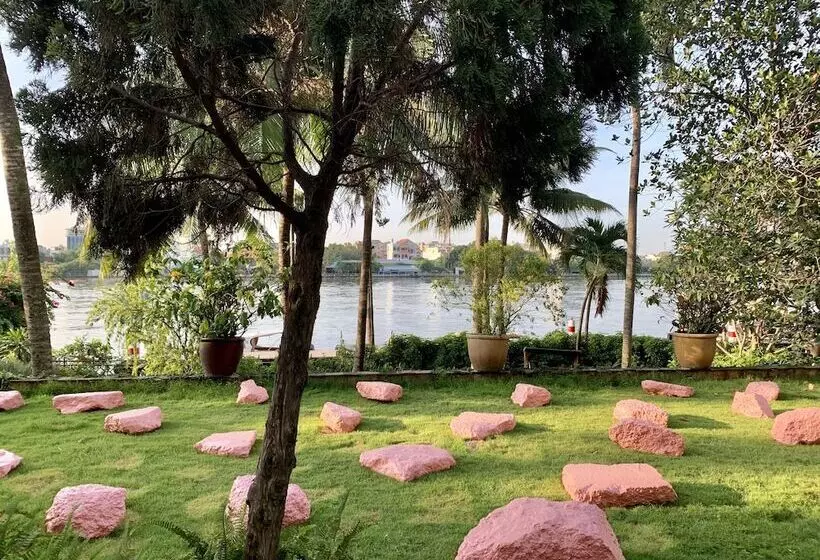 Fotos del hotel Saigon Domaine Luxury Residences:  25