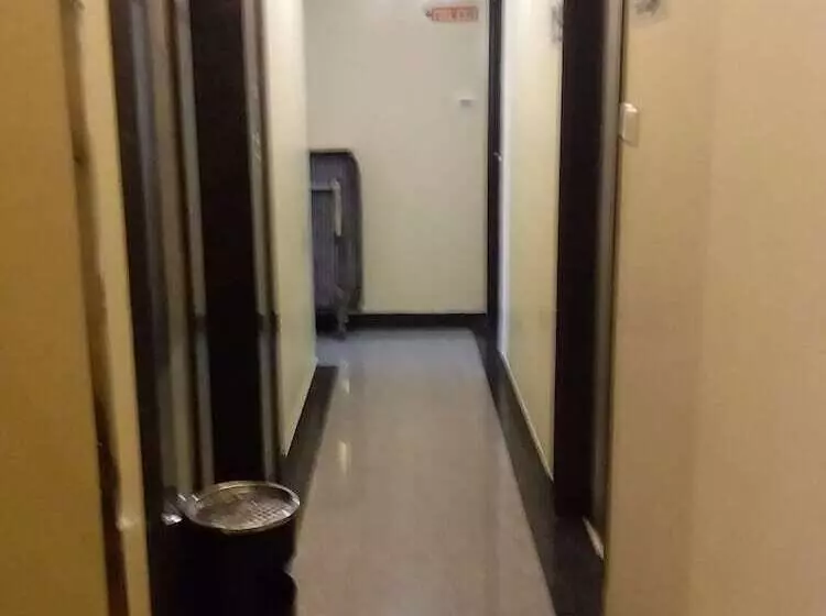 Fotos del hotel Shubhangan:  3