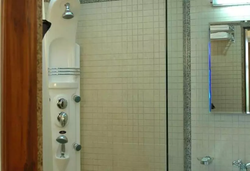 Fotos del hotel Shubhangan:  18