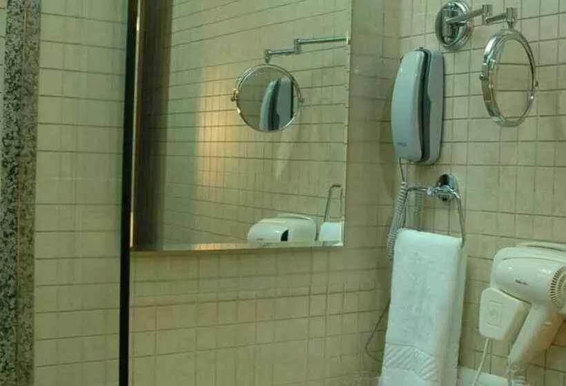 Fotos del hotel Shubhangan:  22