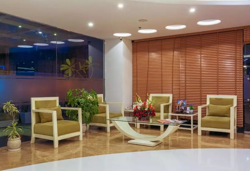 Fotos del hotel Emblem  Sector 14 Gurgaon:  10