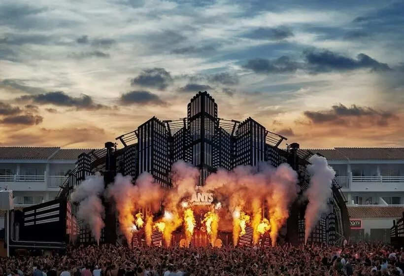 Fotos del hotel Ushuaïa Ibiza Beach Hotel:  51