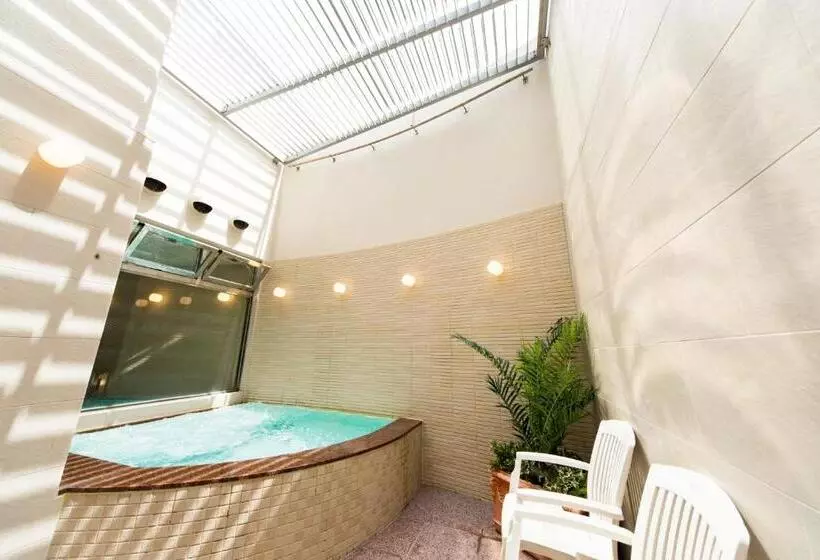 Fotos del hotel Claiton Shinosaka:  22