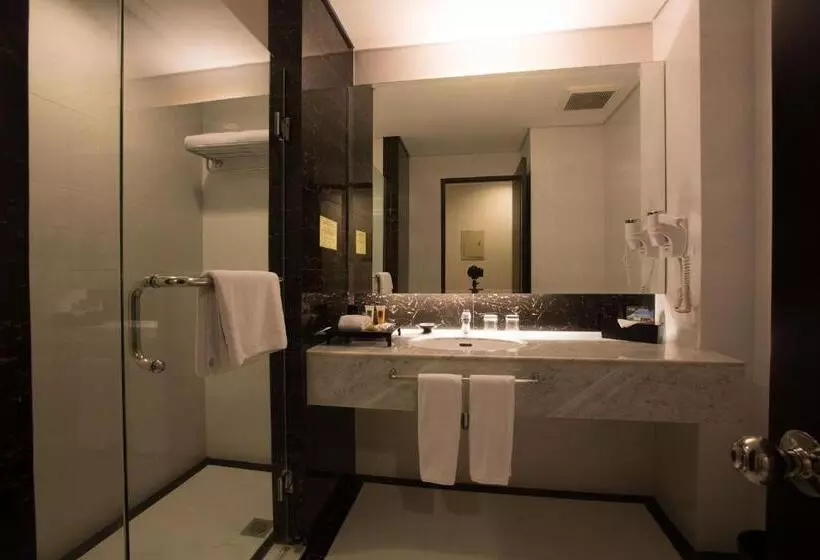 Fotos del hotel Kristal:  25