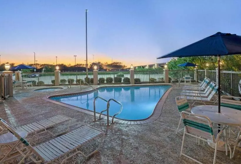 Fotos del hotel La Quinta By Wyndham Houston - Westchase:  2