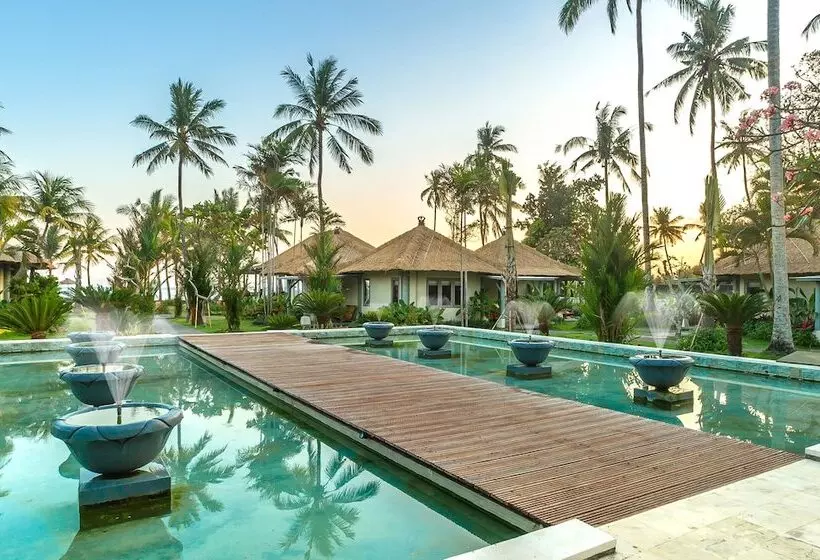 Fotos del hotel Nirwana Beach & Resort:  9