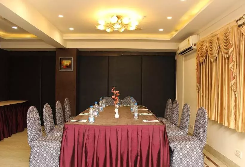 Fotos del hotel The Pearl , Kolkata:  6