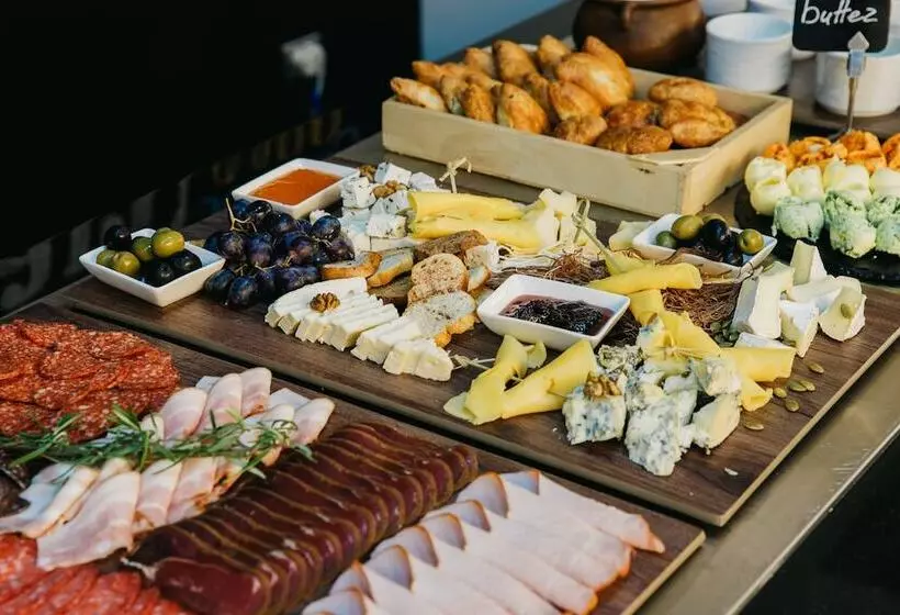 Fotos del hotel Hrazdan Hotel:  15