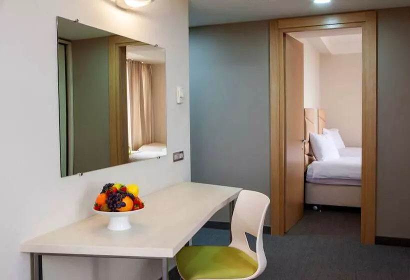 Fotos del hotel Hrazdan Hotel:  8