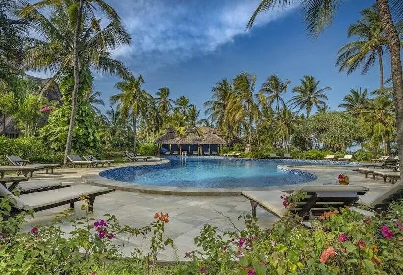 Breezes Beach Club And Spa