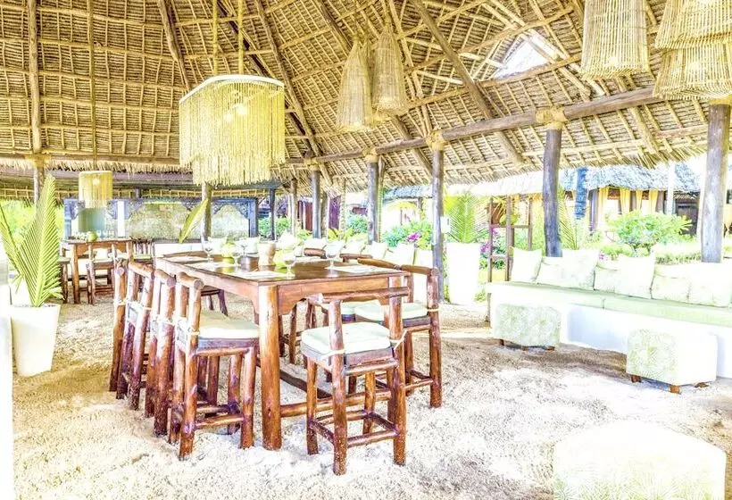 Fotos del hotel Breezes Beach Club And Spa:  17