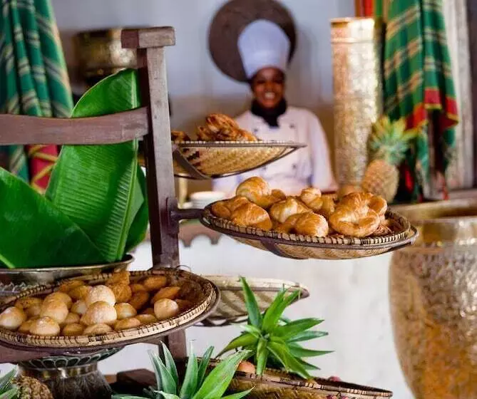 Fotos del hotel Breezes Beach Club And Spa:  20