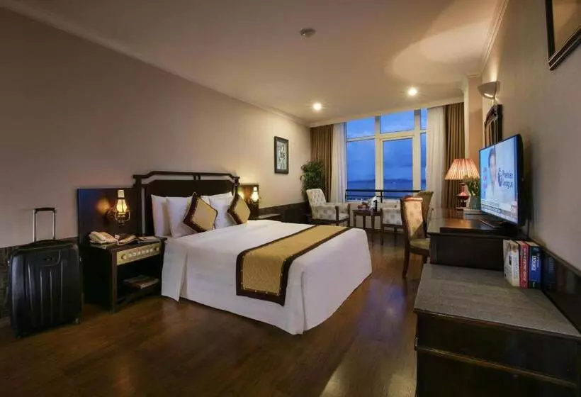 Fotos del hotel Halong Pearl:  11