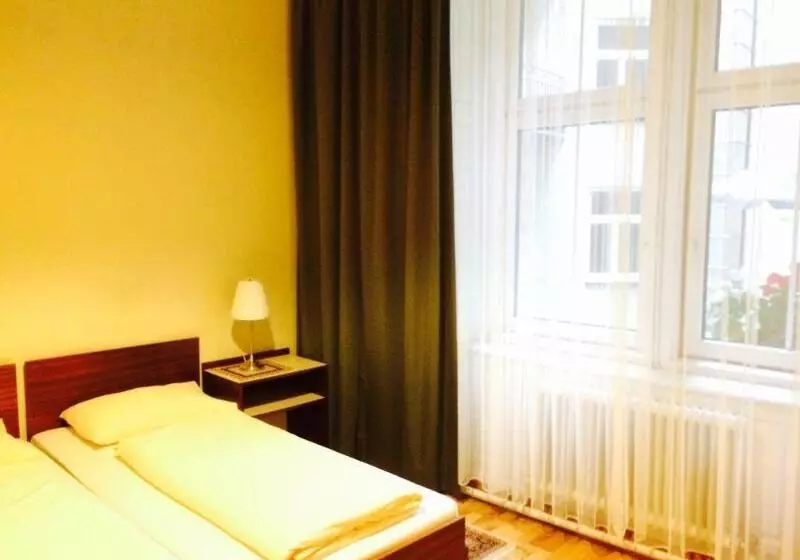 Fotos del hotel Pension Hotel Mariahilf:  17