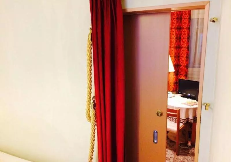 Fotos del hotel Pension Hotel Mariahilf:  21