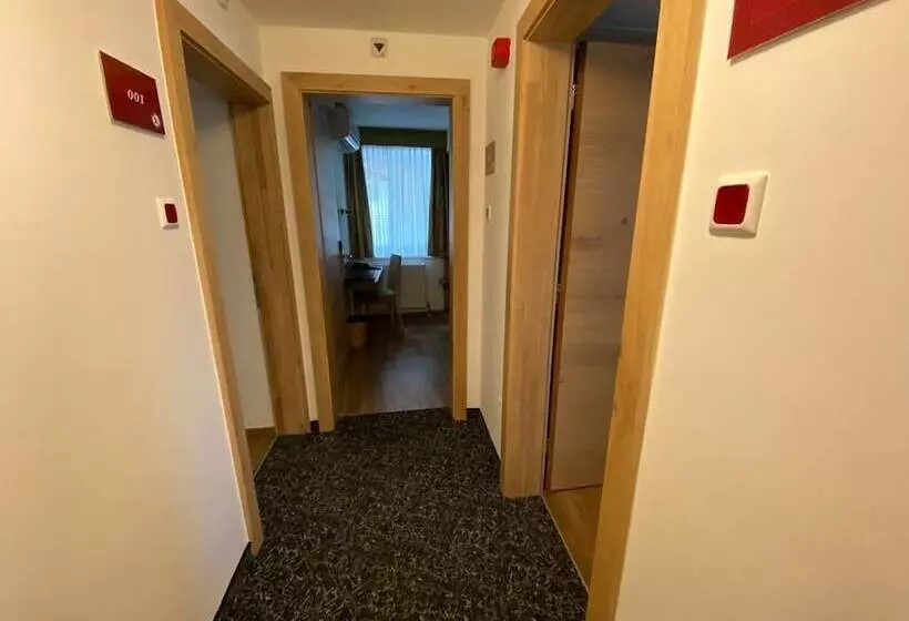 Fotos del hotel Dollinger:  24