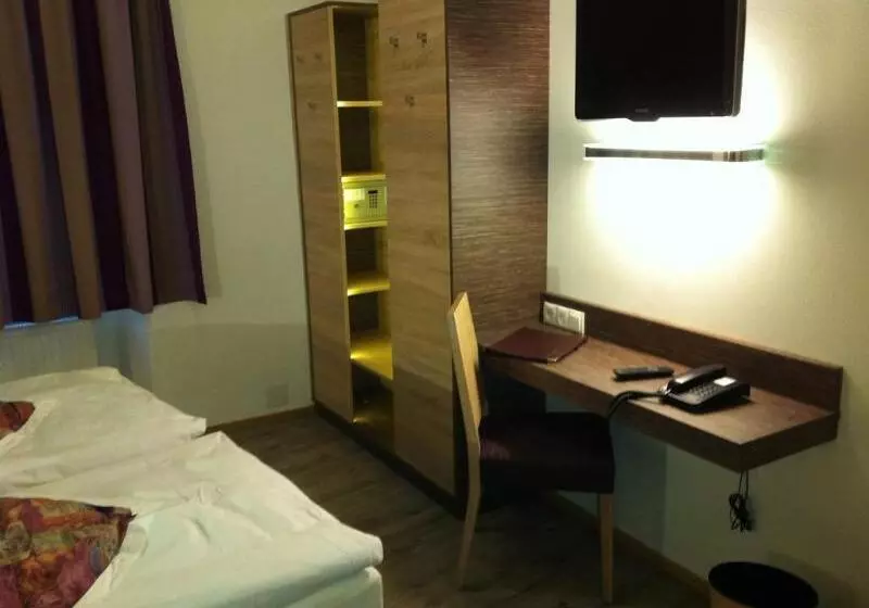 Fotos del hotel Dollinger:  2